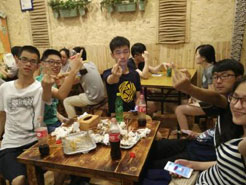 南浔烧烤加盟,学烧烤技术,开烧烤店多少钱疯狂烤翅加盟